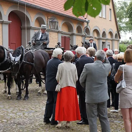 فندق Landgasthof Zur Heideschenke 3*